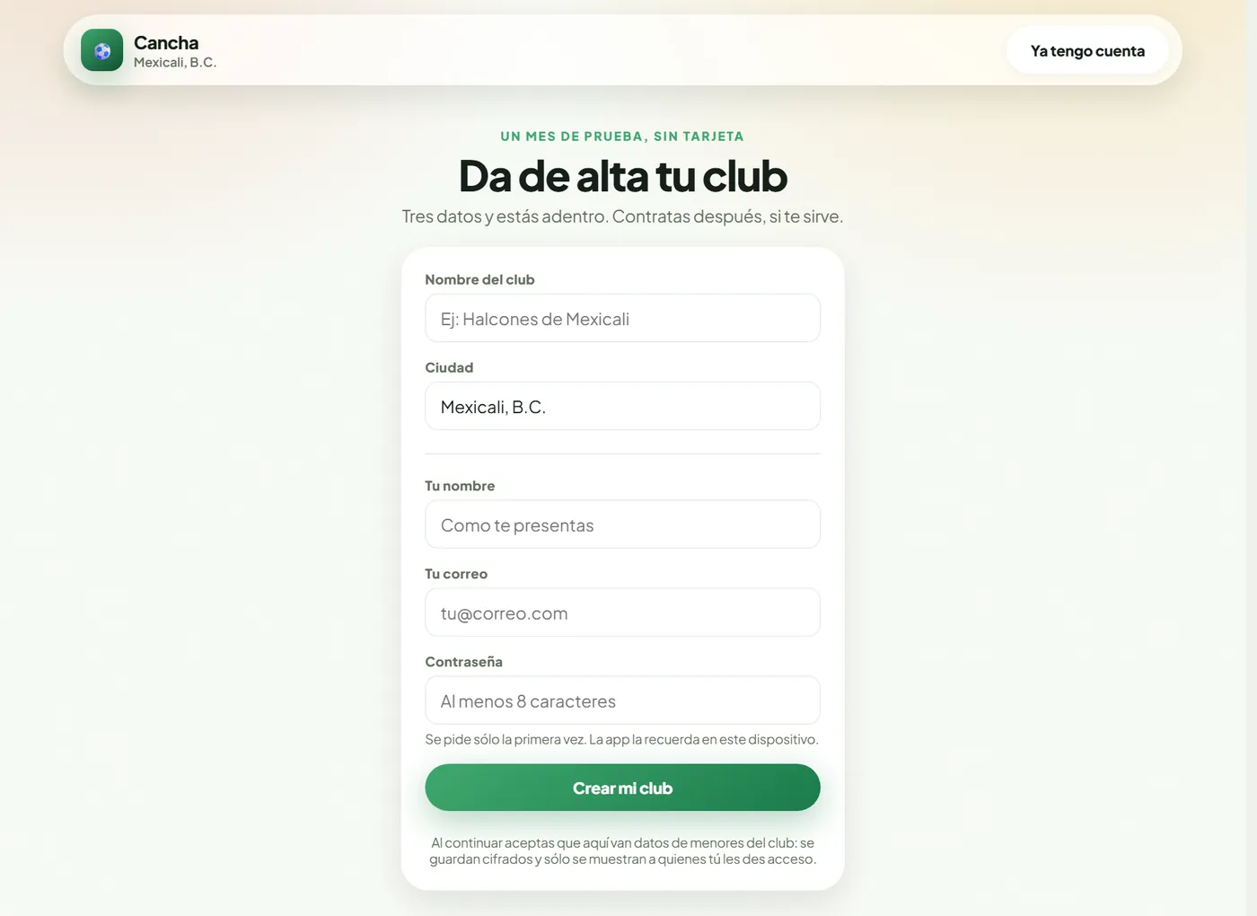 Pantalla de alta del club: nombre del club, ciudad, tu nombre, tu correo y contraseña